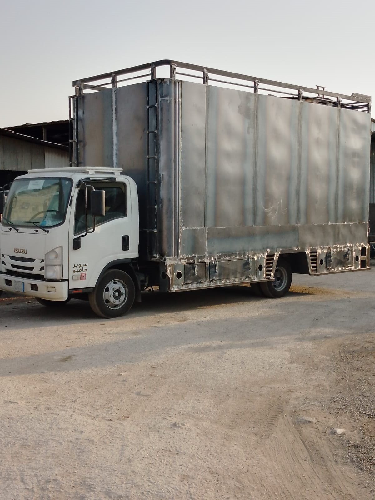 لوبد للبيع مع مكرة سحب تركيب صندوق ونش  بالرياض